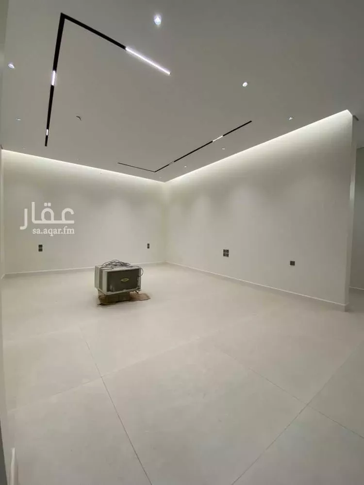 فيلا للبيع في شارع عمرو بن عروة, حي المهدية, مدينة الرياض, منطقة الرياض صورة 4