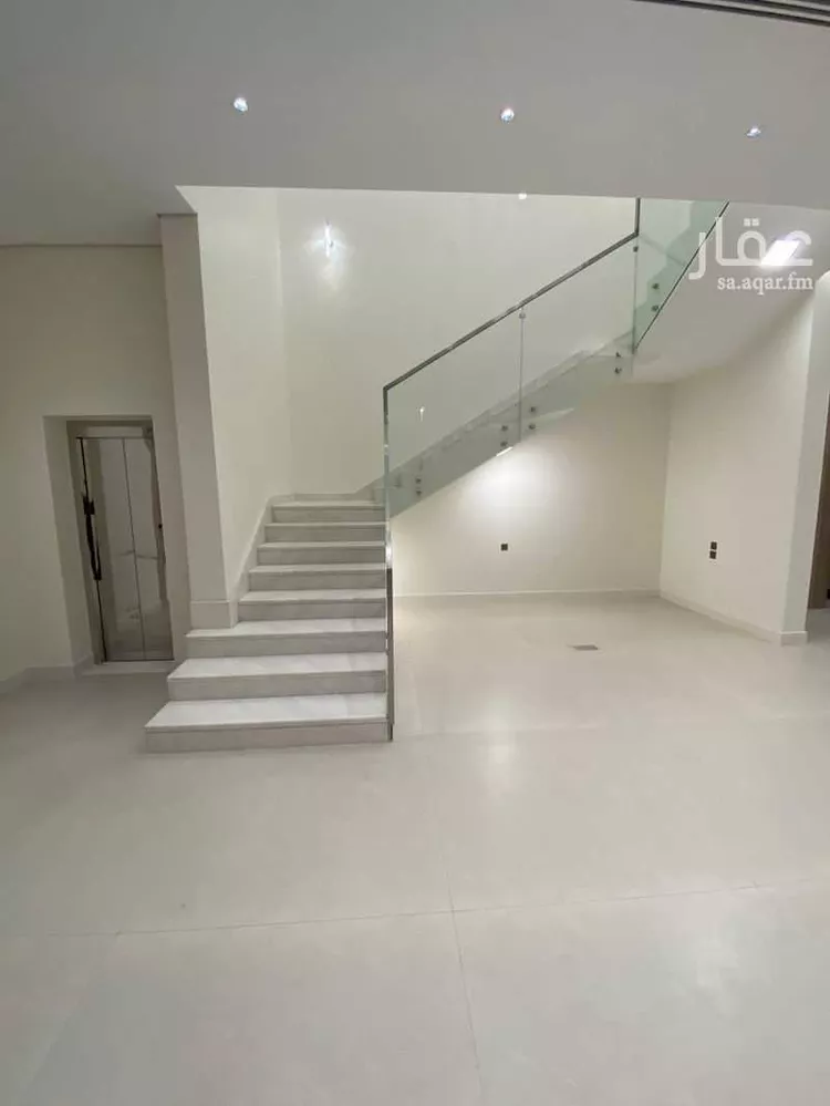 فيلا للبيع في شارع عمرو بن عروة, حي المهدية, مدينة الرياض, منطقة الرياض 9