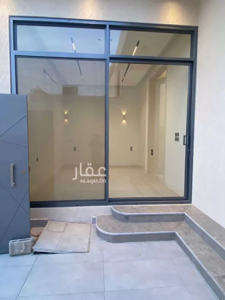 فيلا للبيع في شارع عمرو بن عروة, حي المهدية, مدينة الرياض, منطقة الرياض صورة 4