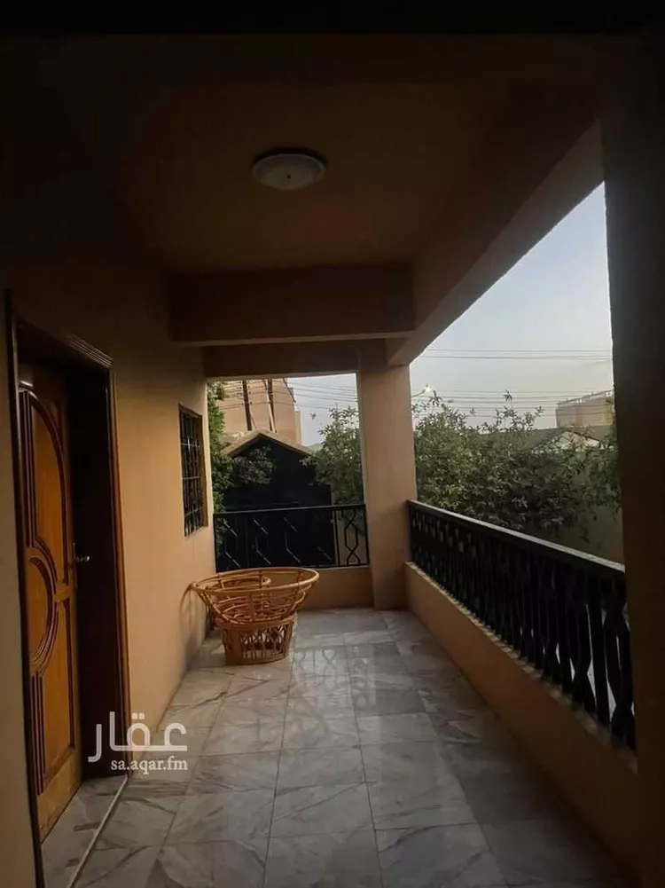 فيلا للبيع في شارع الهواري, حي القري, مدينة أبها, منطقة عسير صورة 4