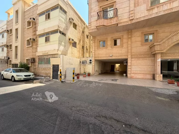 شقة للإيجار في شارع القاضي, حي العزيزية, مدينة جدة, منطقة مكة المكرمة 4