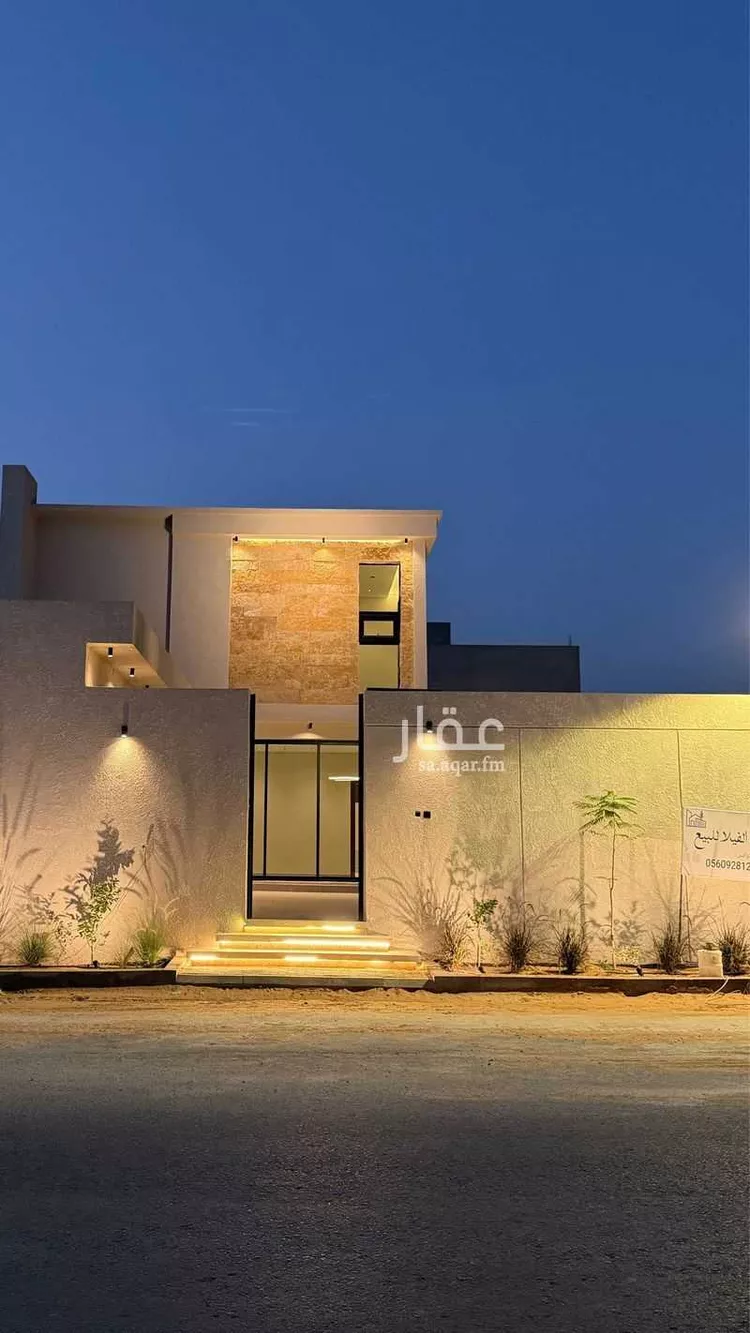 فيلا للبيع في شارع عبدالله ابن الزبير ابن العوام, حي الإسكان, مدينة المجمعة, منطقة الرياض