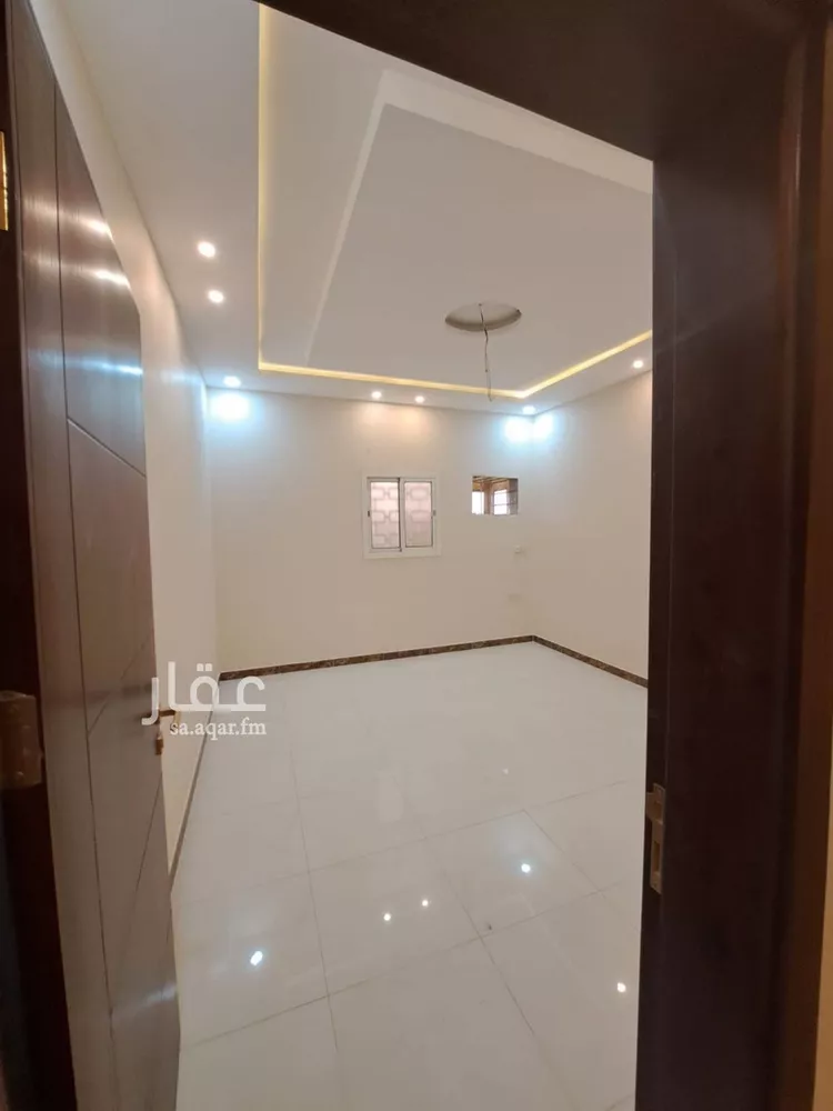 شقة للبيع في شارع قيسان, حي الرحاب 1, مدينة جازان, منطقة جازان صورة 2