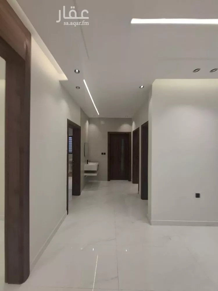 دور للبيع في شارع ام المؤمنين حفصة بنت عمر, حي الرحاب 1, مدينة جازان, منطقة جازان صورة 5