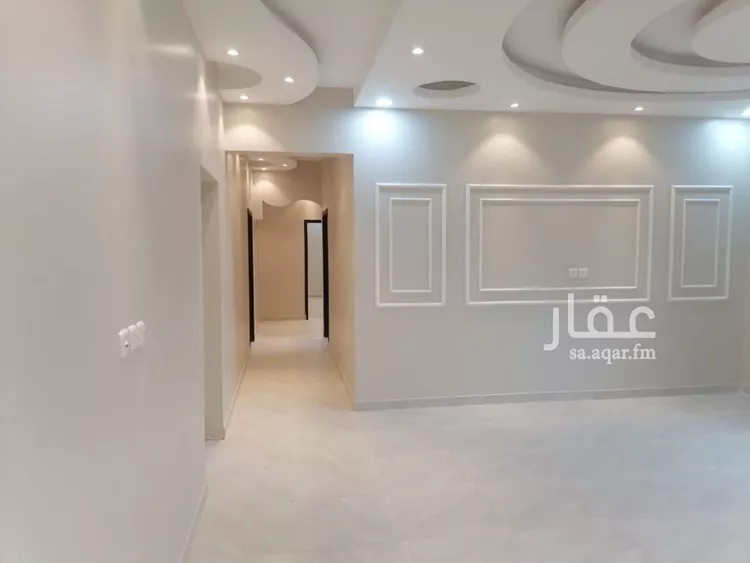 عمارة للبيع في شارع غضيف ابن زنيم, حي المحمدية 2, مدينة جازان, منطقة جازان صورة 3