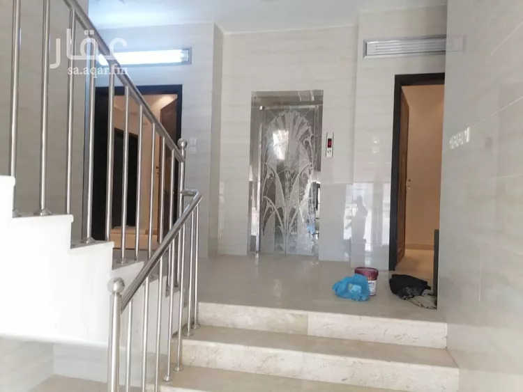 عمارة للبيع في شارع غضيف ابن زنيم, حي المحمدية 2, مدينة جازان, منطقة جازان صورة 5
