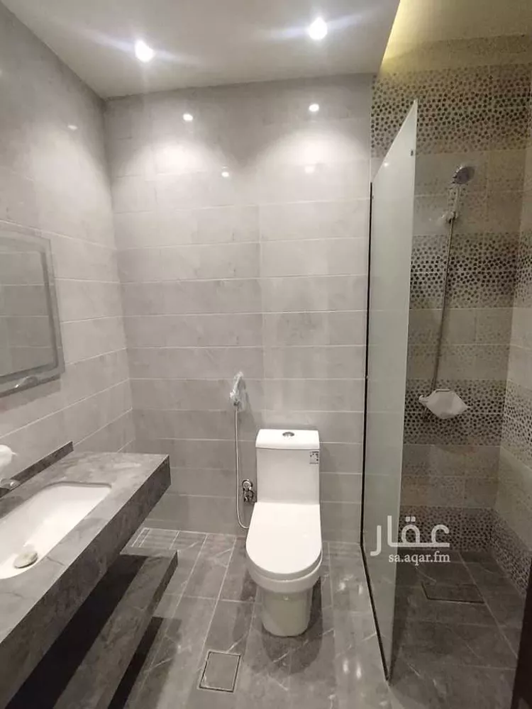 شقة للبيع في شارع شارع سيف الدين قطز, حي المحمدية 2, مدينة جازان, منطقة جازان صورة 3