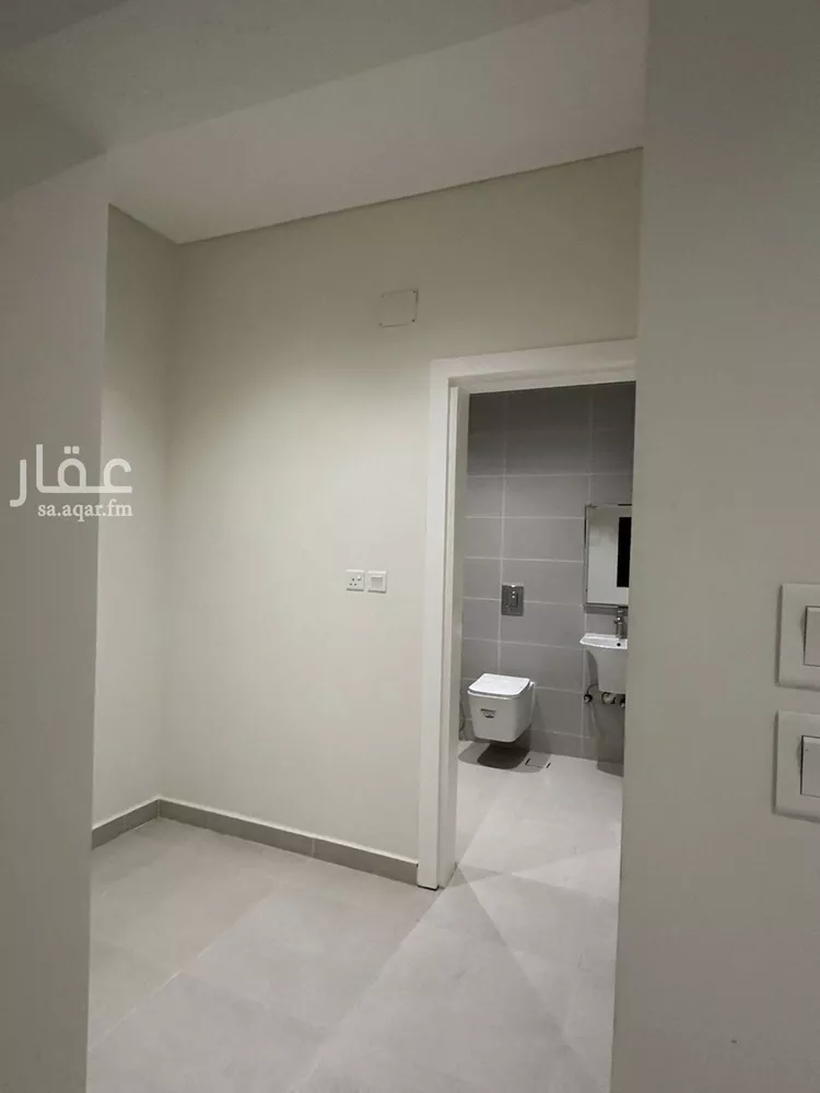 شقة للبيع في شارع عبدالله النحوي, حي الرحاب 2, مدينة جازان, منطقة جازان