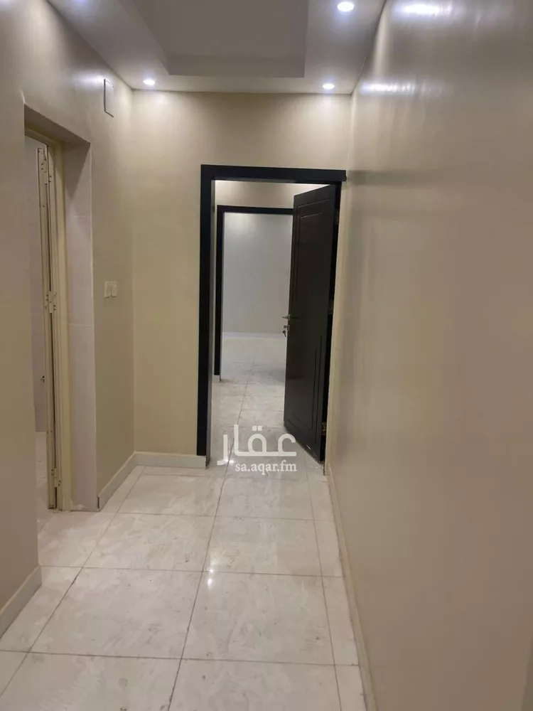 فيلا للبيع في شارع الورود, حي الورود, مدينة أبو عريش - أبو عريش, منطقة جازان صورة 2