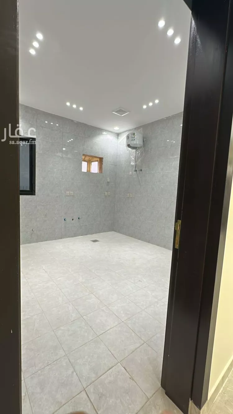 شقة للبيع في شارع الصبيحاني, حي الرحاب 2, مدينة جازان, منطقة جازان صورة 2