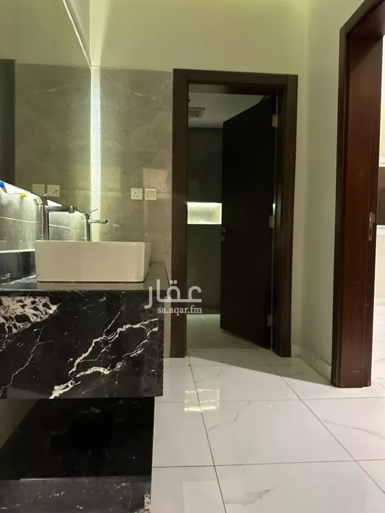 شقة للإيجار في شارع المحمدية 2 40, حي المحمدية 2, مدينة جازان, منطقة جازان صورة 3