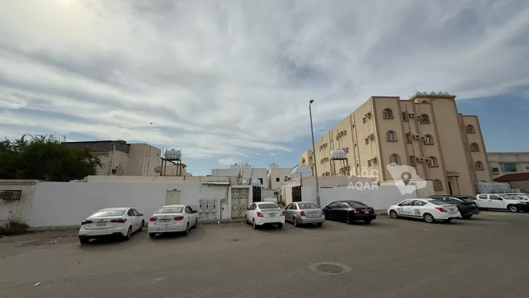 مجمع للبيع في شارع 41 ج, حي الشاطئ, مدينة جازان, منطقة جازان