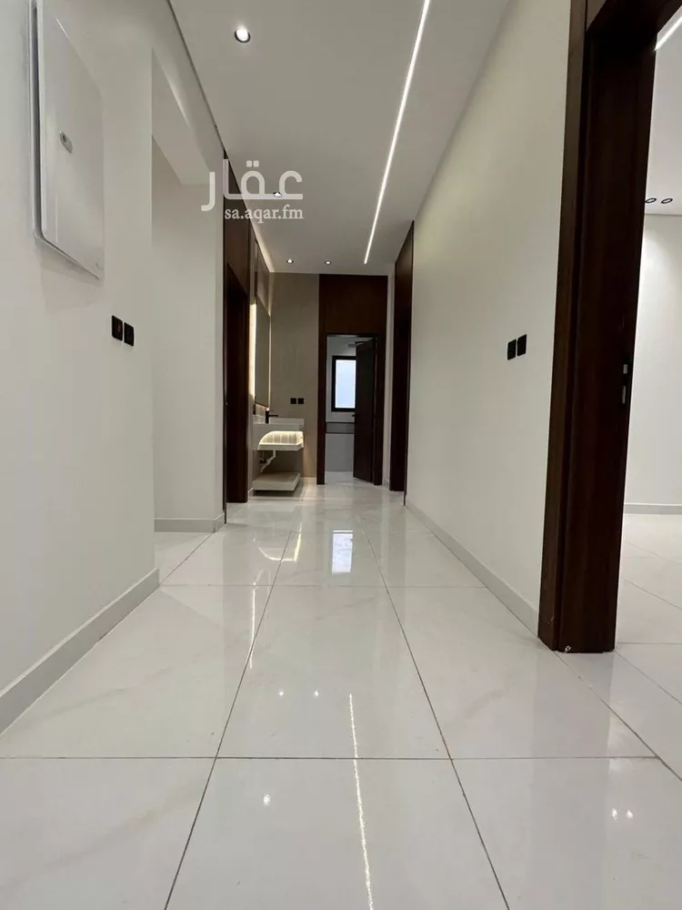 Floor for Sale in Jazan As Suways 9