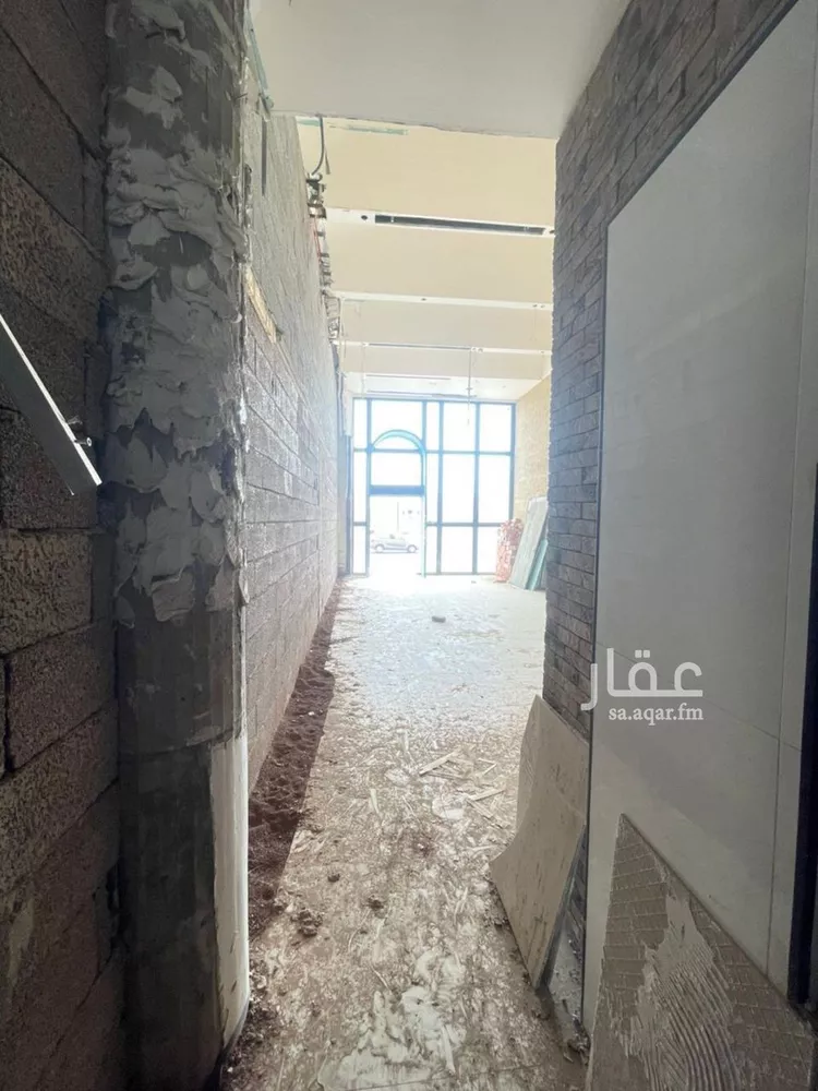 محل للإيجار في شارع طريق الملك فيصل الفرعي, حي الصفاء, مدينة جازان, منطقة جازان صورة 5