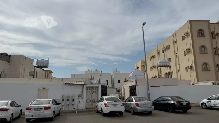 مجمع للبيع في شارع 41 ج, حي الشاطئ, مدينة جازان, منطقة جازان صورة 3