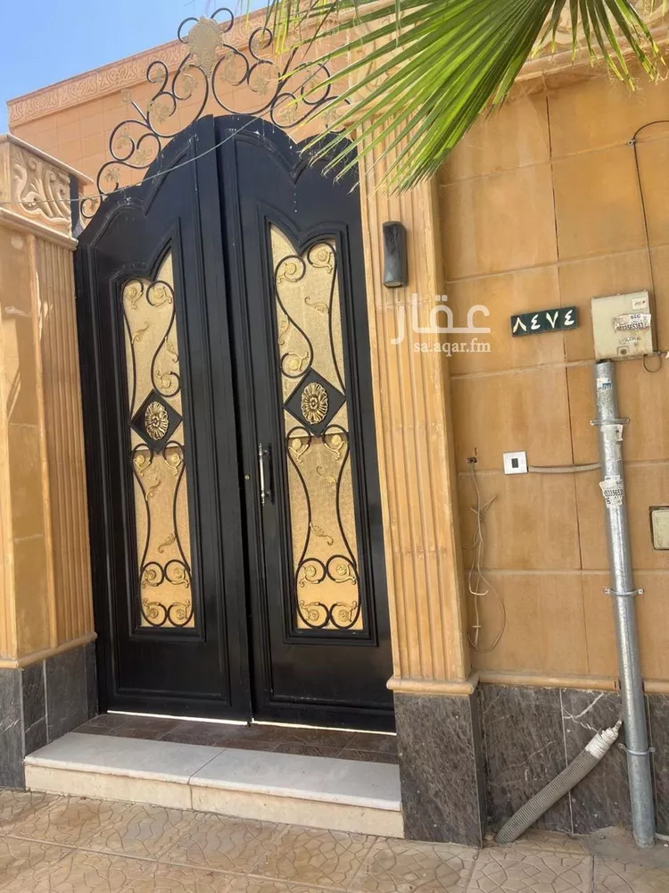 فيلا للبيع في شارع عبدالله بن نصير, حي ظهرة البديعة, مدينة الرياض, منطقة الرياض 12