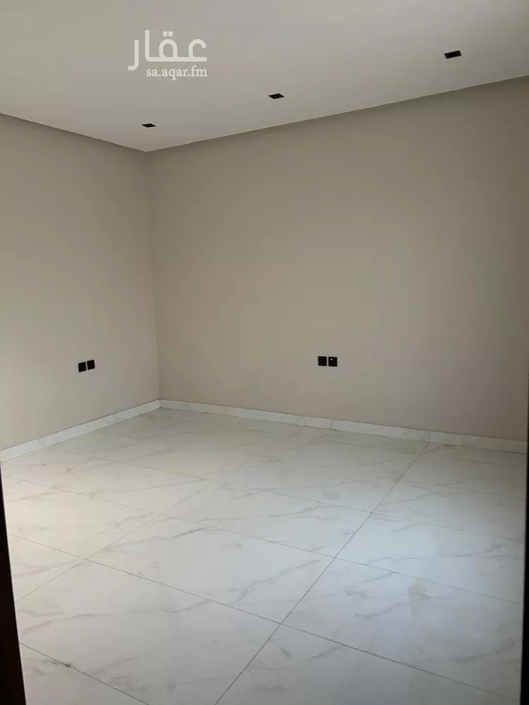 فيلا للإيجار في شارع الخفيفيه, حي الرحاب 1, مدينة جازان, منطقة جازان صورة 5