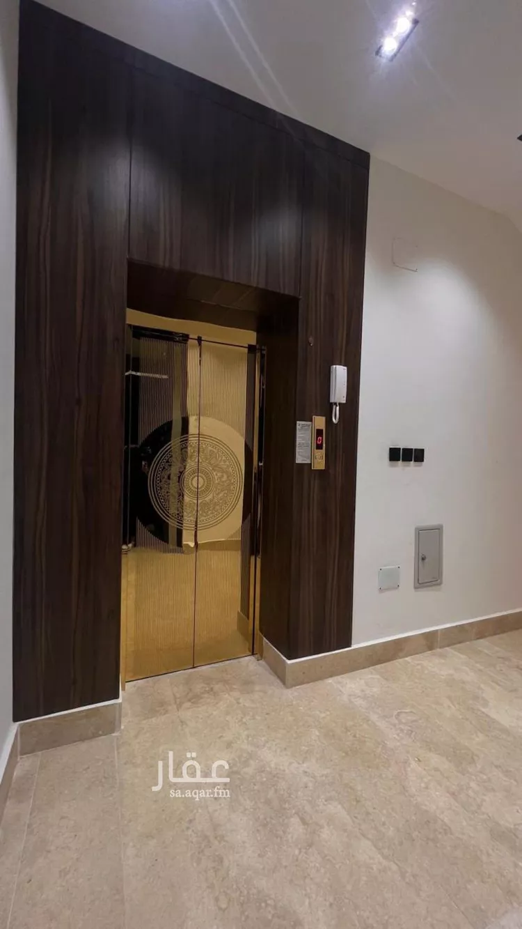 شقة للبيع في شارع الملك فهد بن عبدالعزيز, حي المحمدية 3, مدينة جازان, منطقة جازان صورة 3