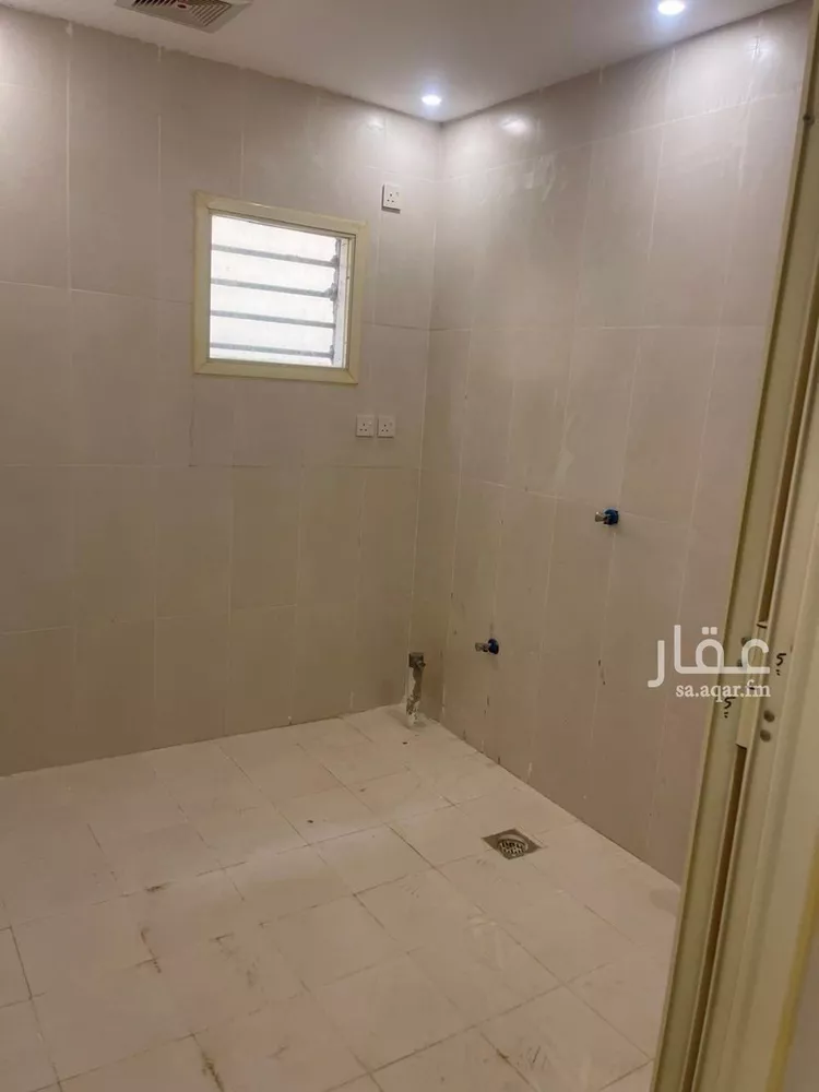 فيلا للبيع في شارع الورود, حي الورود, مدينة أبو عريش - أبو عريش, منطقة جازان صورة 4