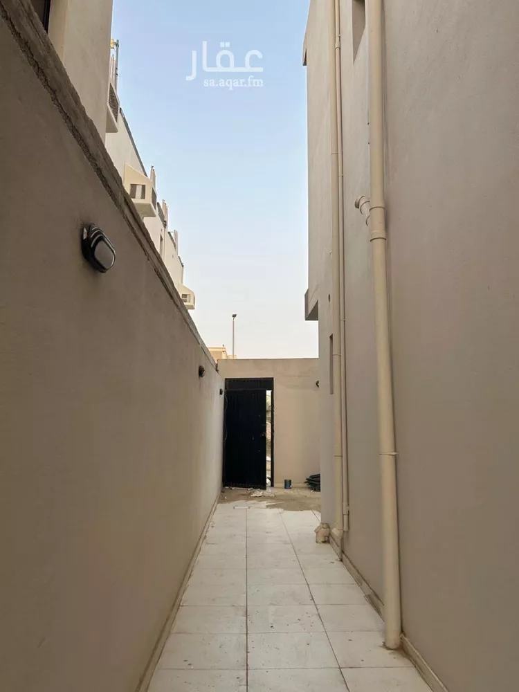 فيلا للإيجار في شارع الخفيفيه, حي الرحاب 1, مدينة جازان, منطقة جازان صورة 4