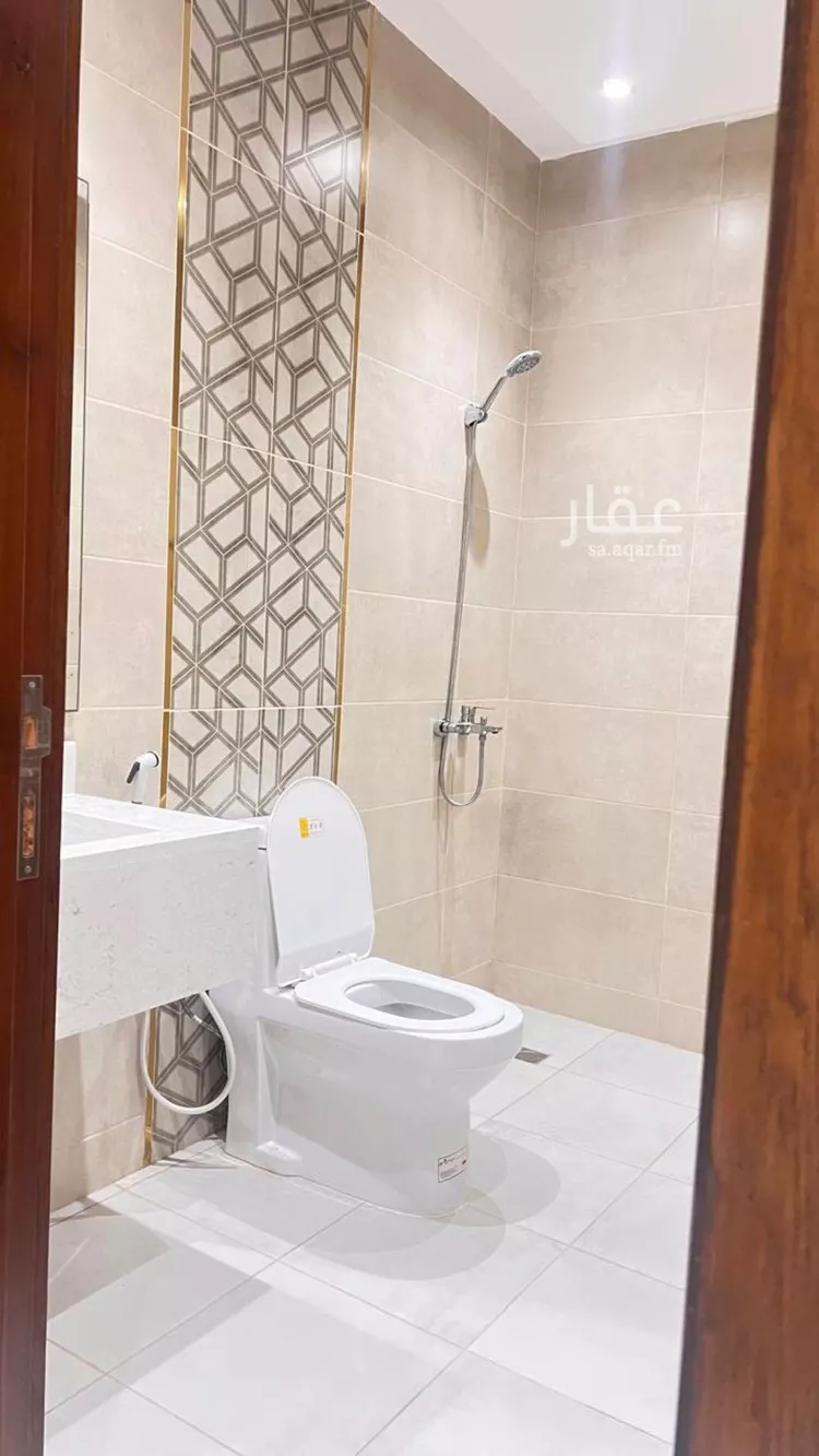 شقة للبيع في شارع شارع 18 ط, حي المحمدية 2, مدينة جازان, منطقة جازان