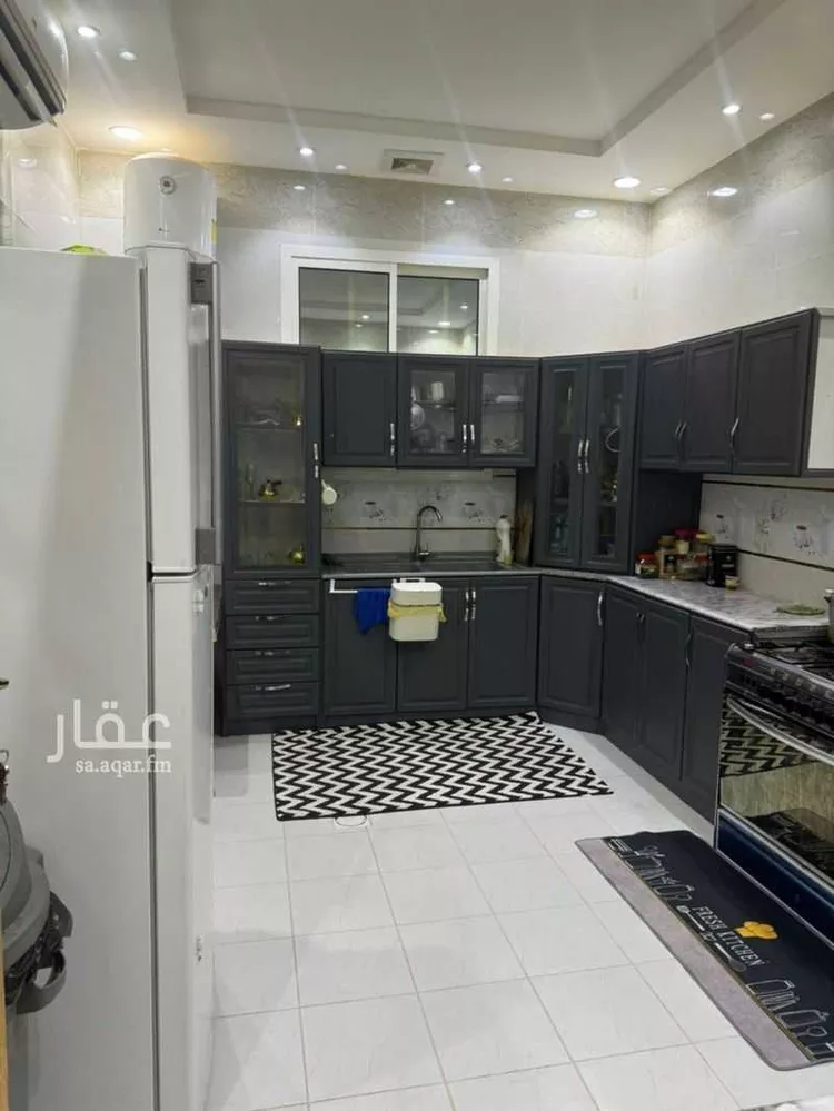 Floor for Sale in Riyadh Tuwaiq 22