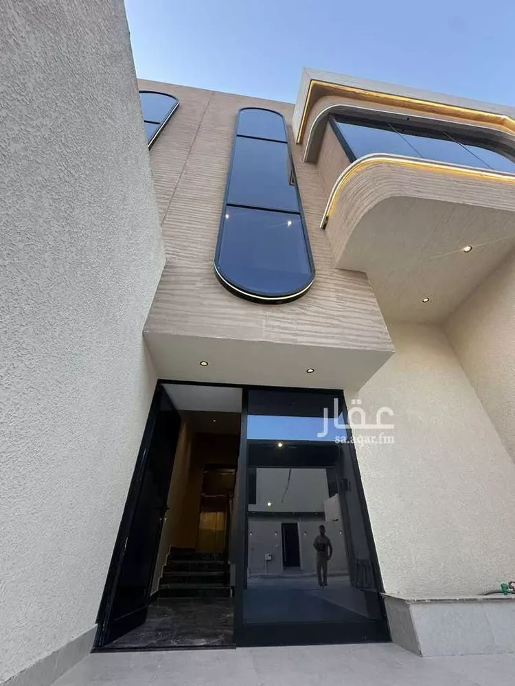 فيلا للبيع في شارع يوسف الشافعي, حي العارض, مدينة الرياض, منطقة الرياض صورة 3