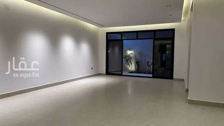 فيلا للبيع في شارع أبي إسحاق الحمزي ، حي الشرق ، الرياض ، منطقة الرياض