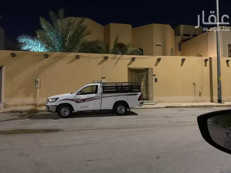 فيلا للبيع في شارع علي بن أبي خالد, حي الشفاء, مدينة الرياض, منطقة الرياض