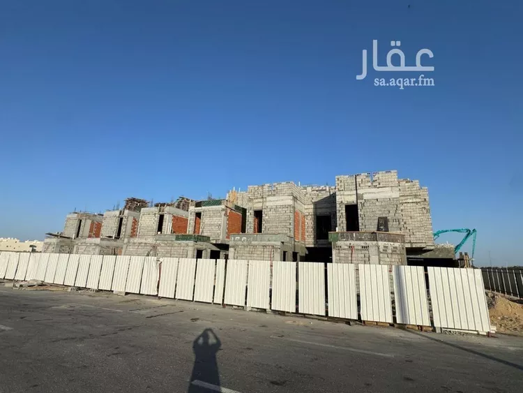 فيلا للبيع في شارع عبدالرحمن بن كعب الانصاري, حي الأمواج, مدينة الخبر, المنطقة الشرقية 6