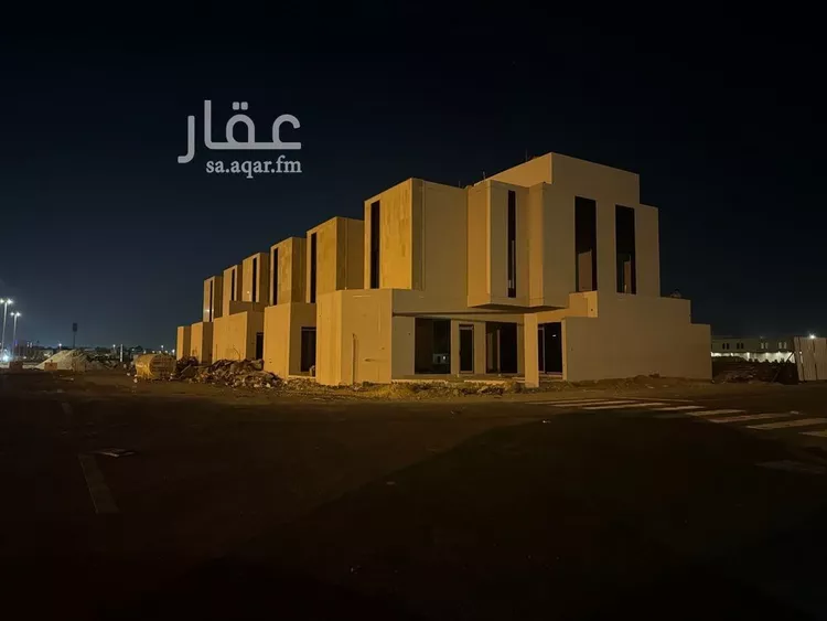 Villa for Sale in Al Khobar Al Amwaj 8