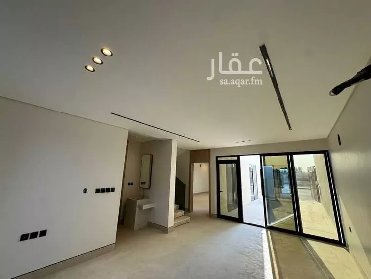 فيلا للبيع في شارع عبدالرحمن ابن كعب الانصاري, حي الأمواج, مدينة الخبر, المنطقة الشرقية صورة 5