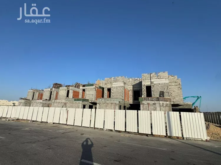 فيلا للبيع في شارع عبدالرحمن بن كعب الانصاري, حي الأمواج, مدينة الخبر, المنطقة الشرقية 6