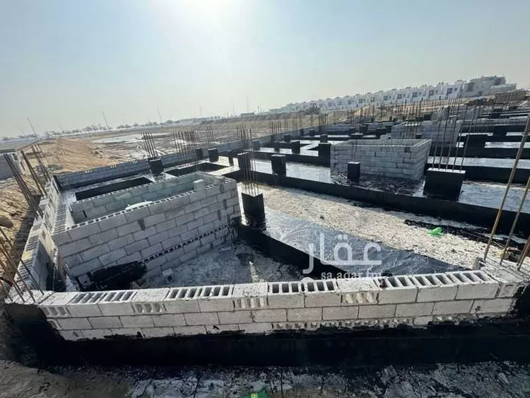 فيلا للبيع في شارع عبدالرحمن ابن كعب الانصاري, حي الأمواج, مدينة الخبر, المنطقة الشرقية صورة 4