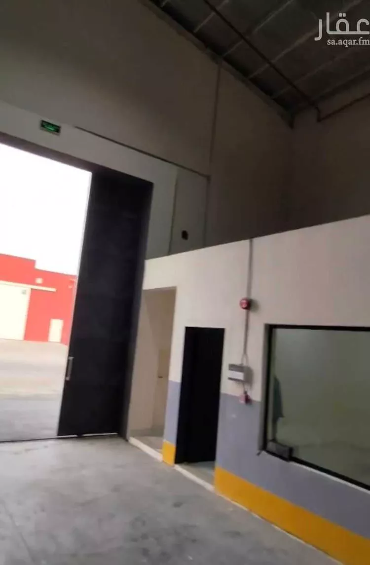 Warehouse for Rent in Riyadh Al Ghnamiah صورة 3