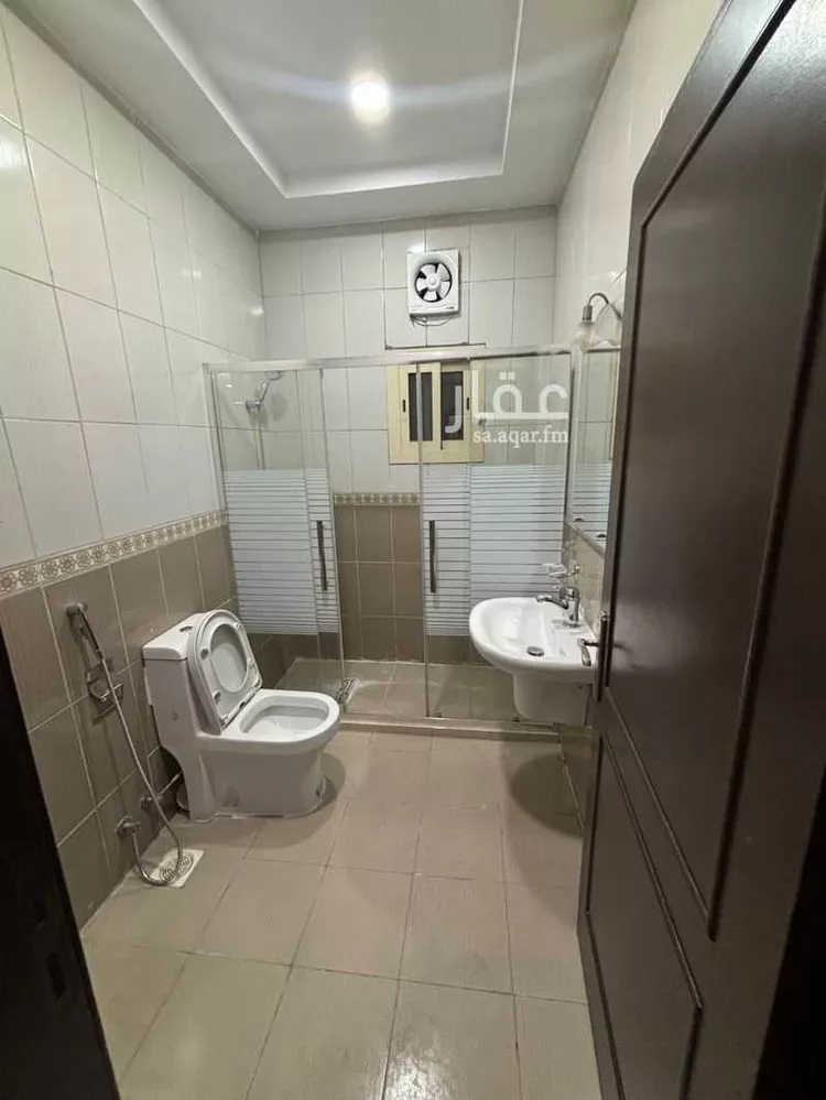 شقة للإيجار في شارع عريب ابو عبدالله, حي النزهة, مدينة جدة, منطقة مكة المكرمة