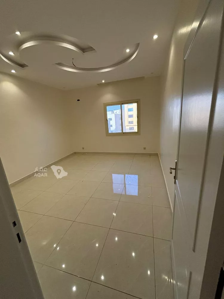 شقة للإيجار في شارع احمد لاري, حي العزيزية, مدينة جدة, منطقة مكة المكرمة 5