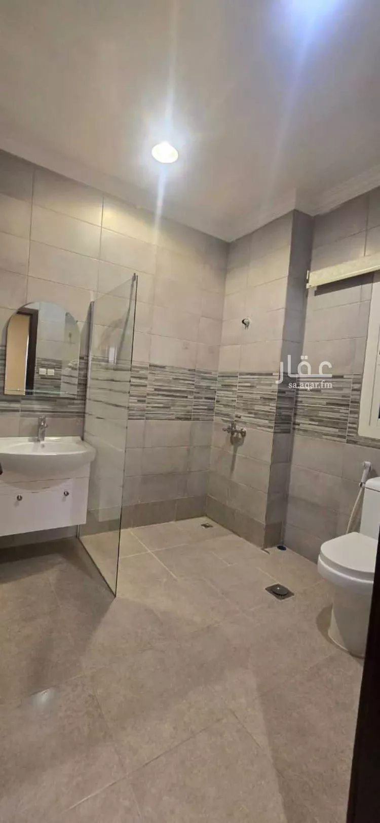 عمارة للإيجار في شارع احمد زينل, حي السلامة, مدينة جدة, منطقة مكة المكرمة صورة 4