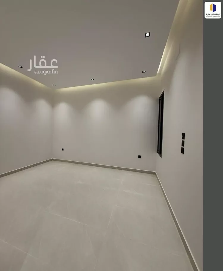 شقة للبيع في شارع الرشيشة, حي الزهور, مدينة ابها, منطقة عسير صورة 2