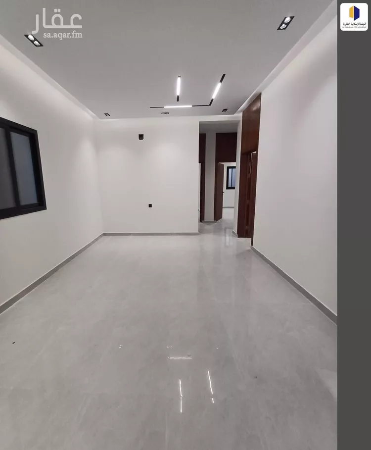 دور للبيع في شارع جرير بن حازم, حي الرمال, مدينة الرياض, منطقة الرياض صورة 3