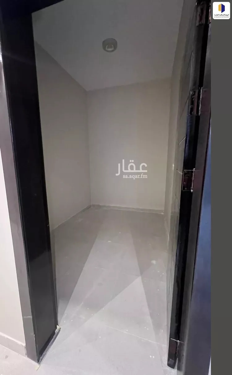 دور للبيع في شارع الشارع العام , حي المصيف, مدينة ابها, منطقة عسير صورة 3