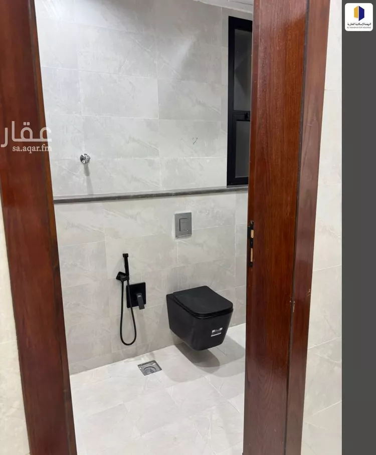 شقة للبيع في شارع المحالة, حي الزهور, مدينة أبها, منطقة عسير 7