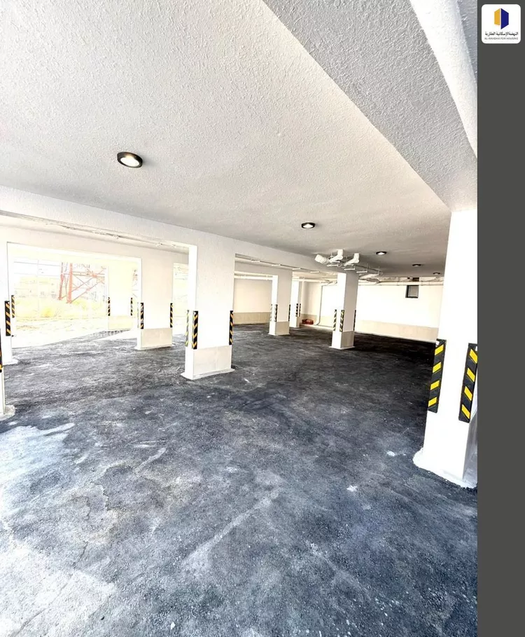 شقة للبيع في شارع العماد الكاتب, حي العرين, مدينة أبها, منطقة عسير صورة 4