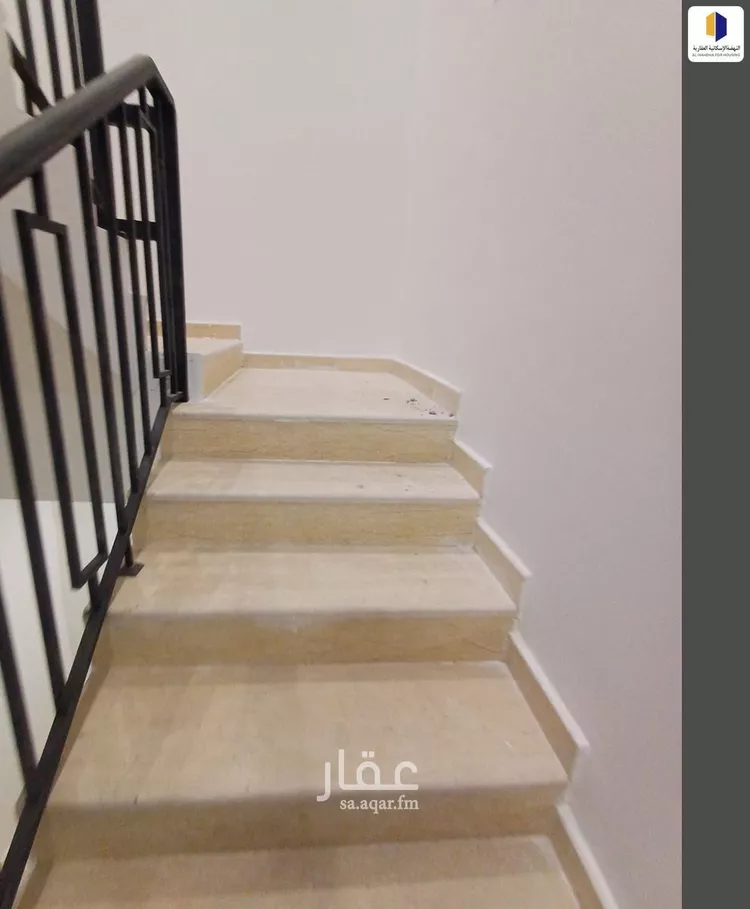 دور للبيع في شارع جرير بن حازم, حي الرمال, مدينة الرياض, منطقة الرياض صورة 4