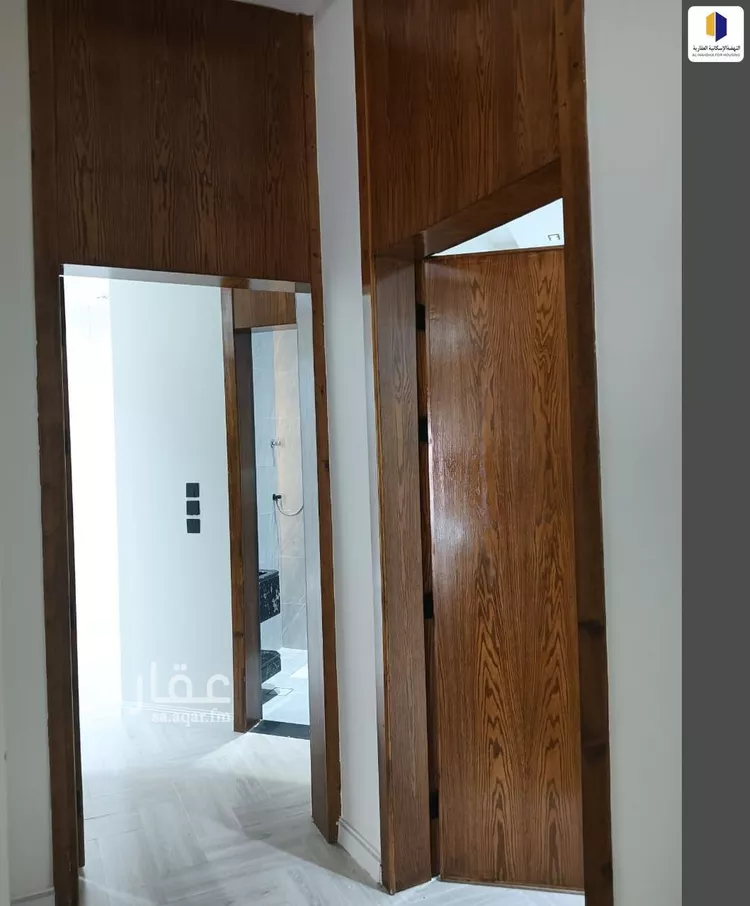 شقة للبيع في شارع خارجه ابن عبدالمنذر, حي الشرف, مدينة خميس مشيط, منطقة عسير صورة 2