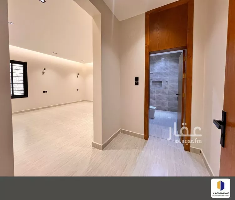 شقة للبيع في شارع سوق الليل, حي النعمان, مدينة ابها, منطقة عسير صورة 5