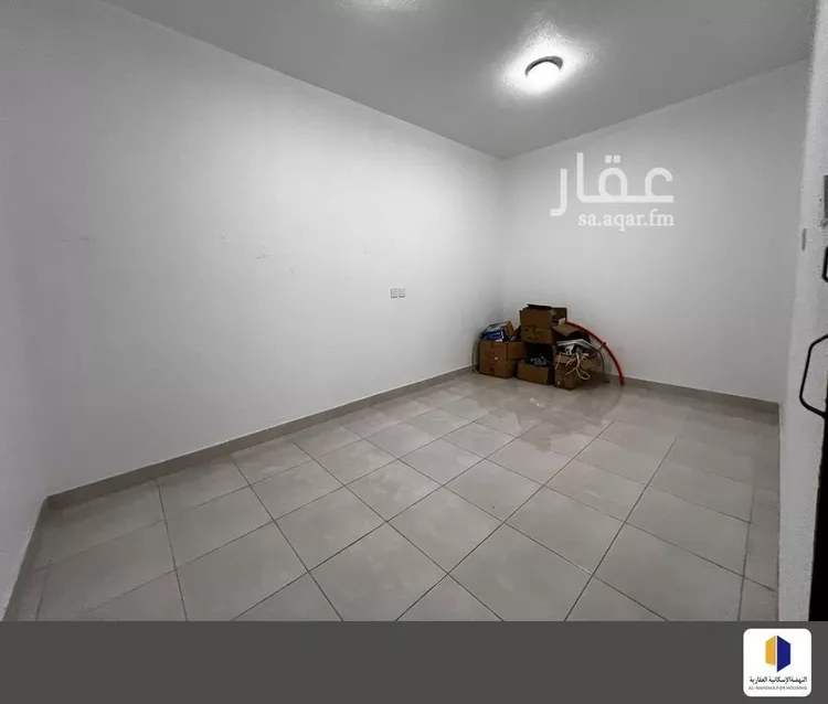 شقة للبيع في شارع سهل بن الربيع, حي الجامعيين, مدينة خميس مشيط, منطقة عسير صورة 3