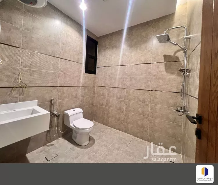 شقة للبيع في شارع رهمة, حي المروج, مدينة أبها, منطقة عسير صورة 3