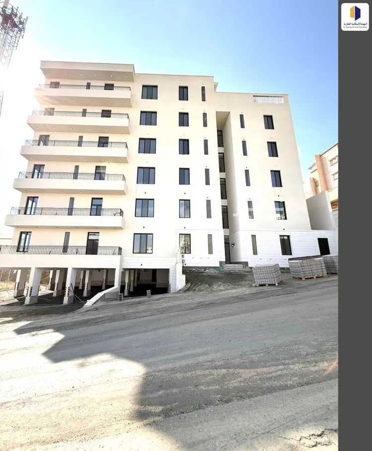 شقة للبيع في شارع العماد الكاتب, حي العرين, مدينة أبها, منطقة عسير صورة 3