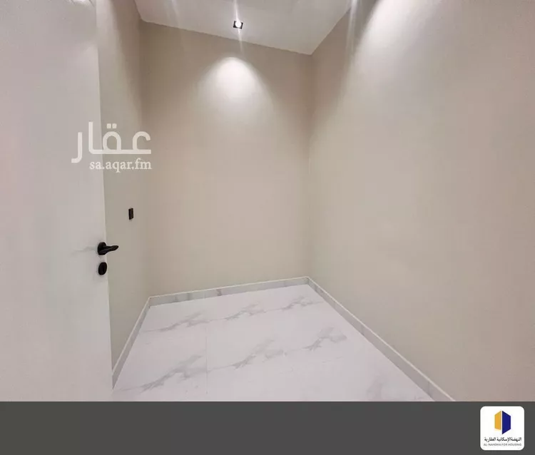 شقة للبيع في شارع 9 الصفا, حي الصفاء, مدينة ابها, منطقة عسير صورة 2